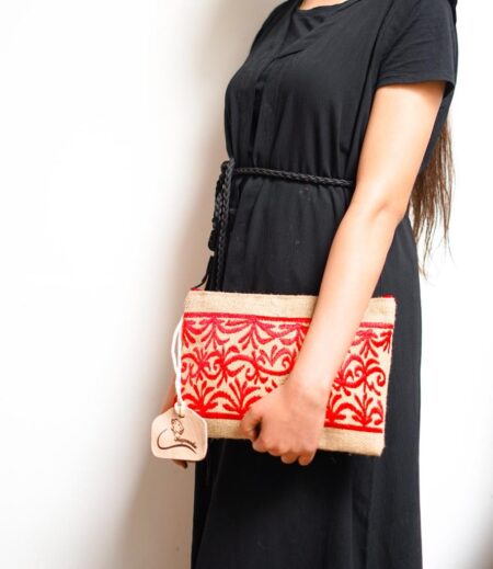 Pochette brodée - soweto fashion est une pochette à main dame chic et tendance